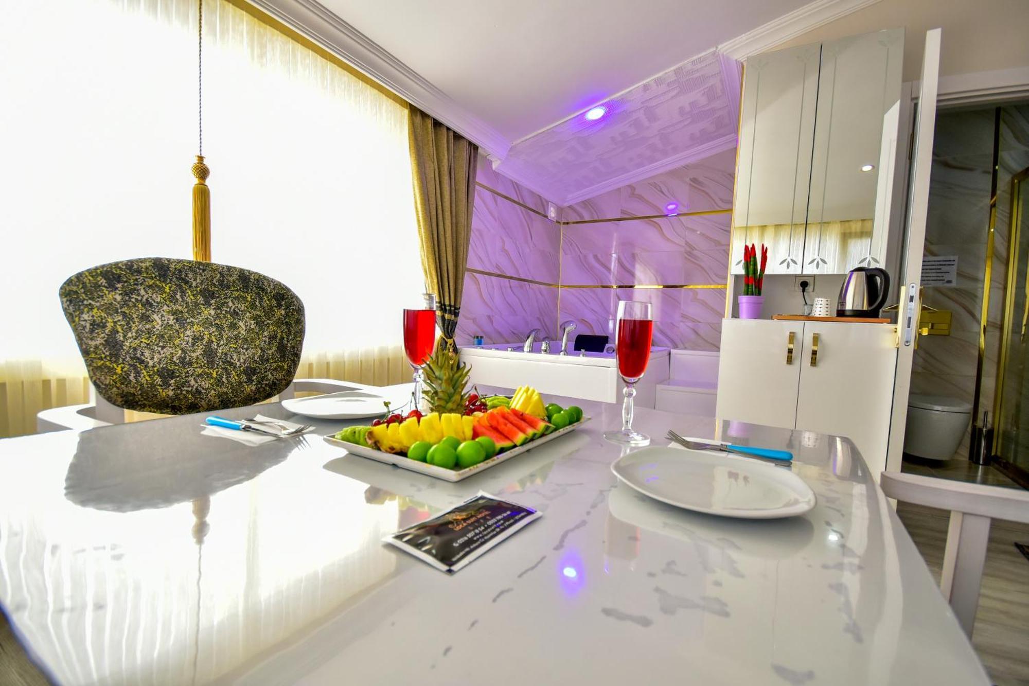 Loca Suit Life Airport Hotel Κωνσταντινούπολη Εξωτερικό φωτογραφία